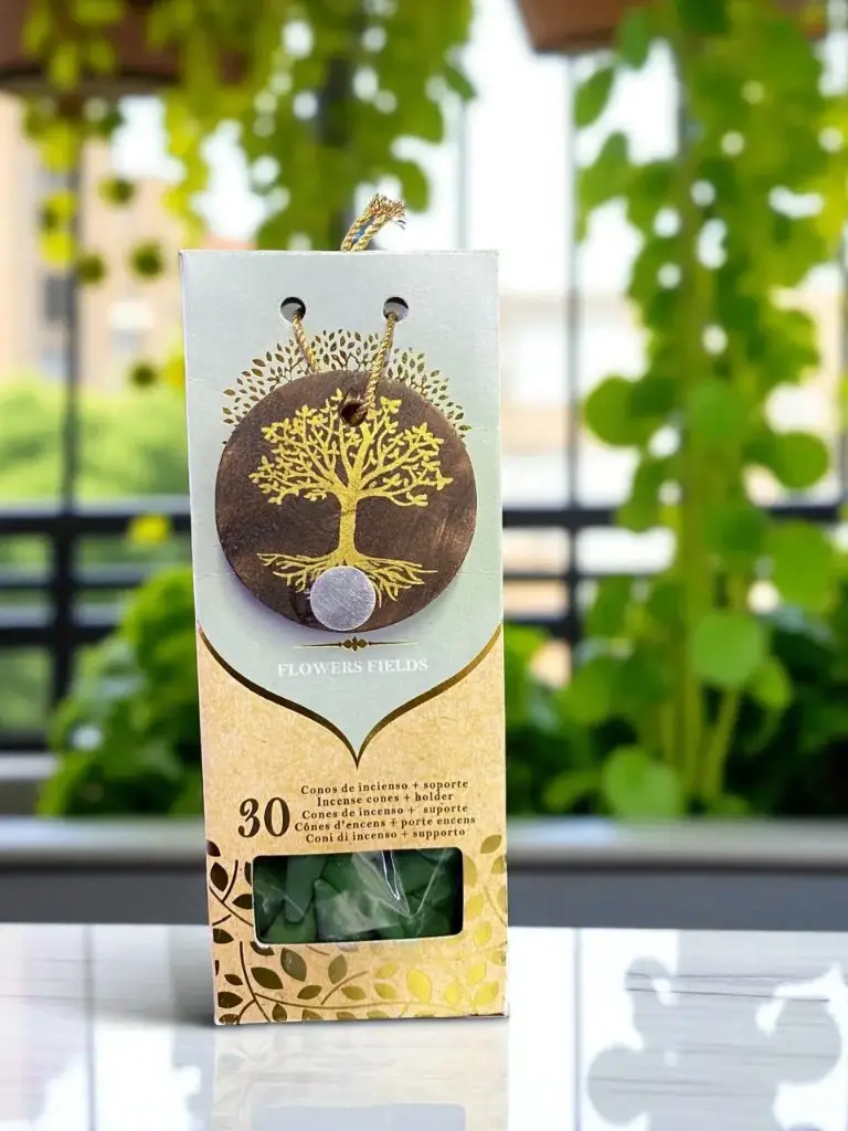 30 cônes d encens support en bois whispers of nature
