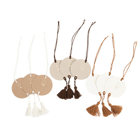 9 étiquettes bella terra papier camel, ivoire et or 5cm et pompons