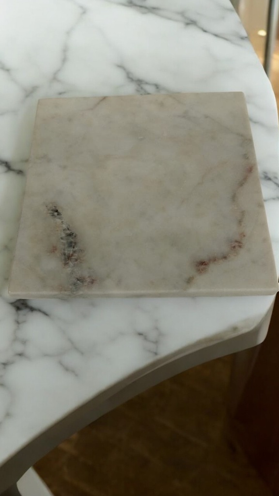 Plateau de marbre sable 20x20x