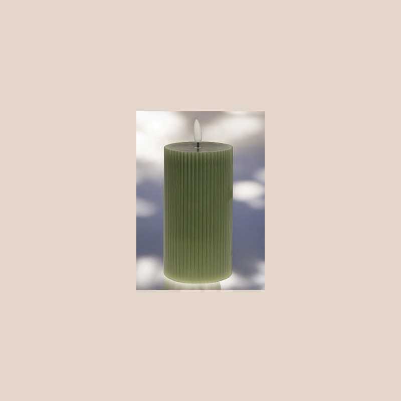 Bougie verte avec led 7x13 cm mini rayure