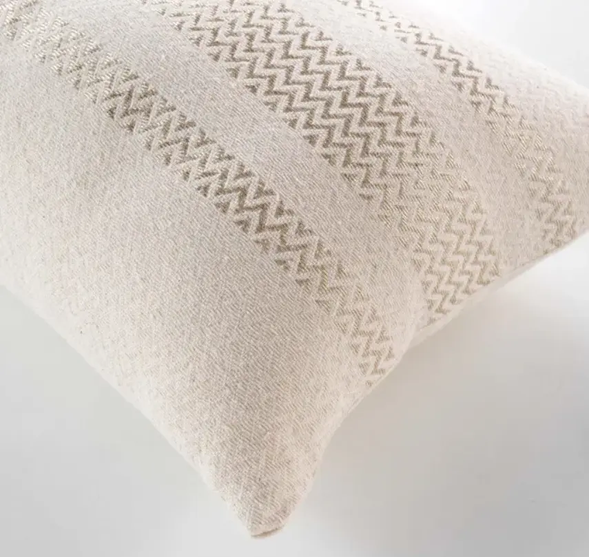 Coussin dehoussable compresse 30 x 50 cm coton jacquard+fils metallises doreline