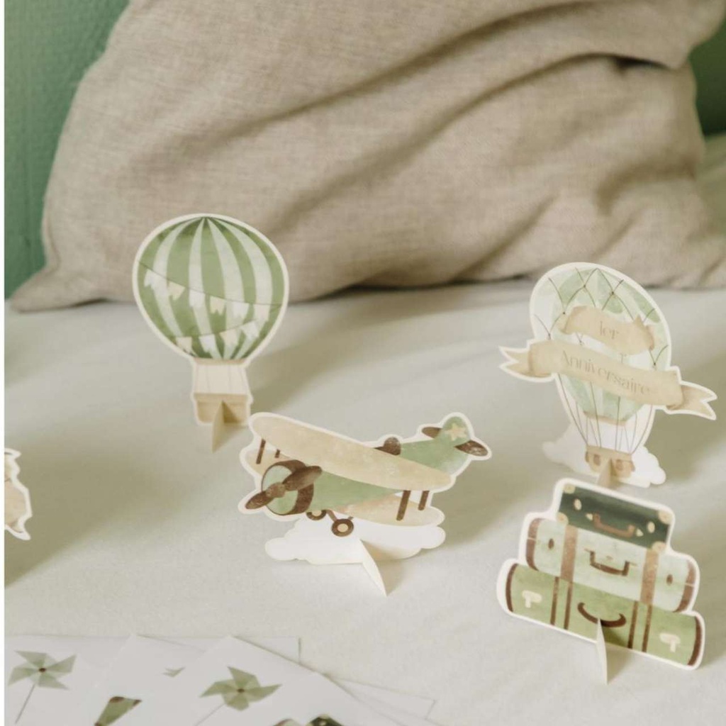 6 Décorations à poser Dans les Nuages Papier Crème et Vert Amande de 8 à 12cm