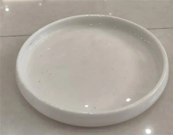 Assiette en céramique de 20 cm