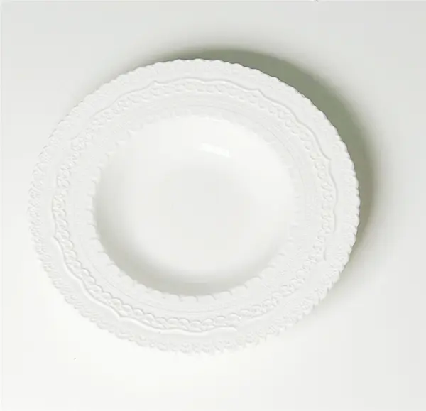 assiette creuse à relief - 4988