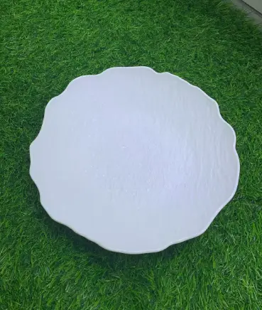 Assiette creuse de forme irrégulière - 4919