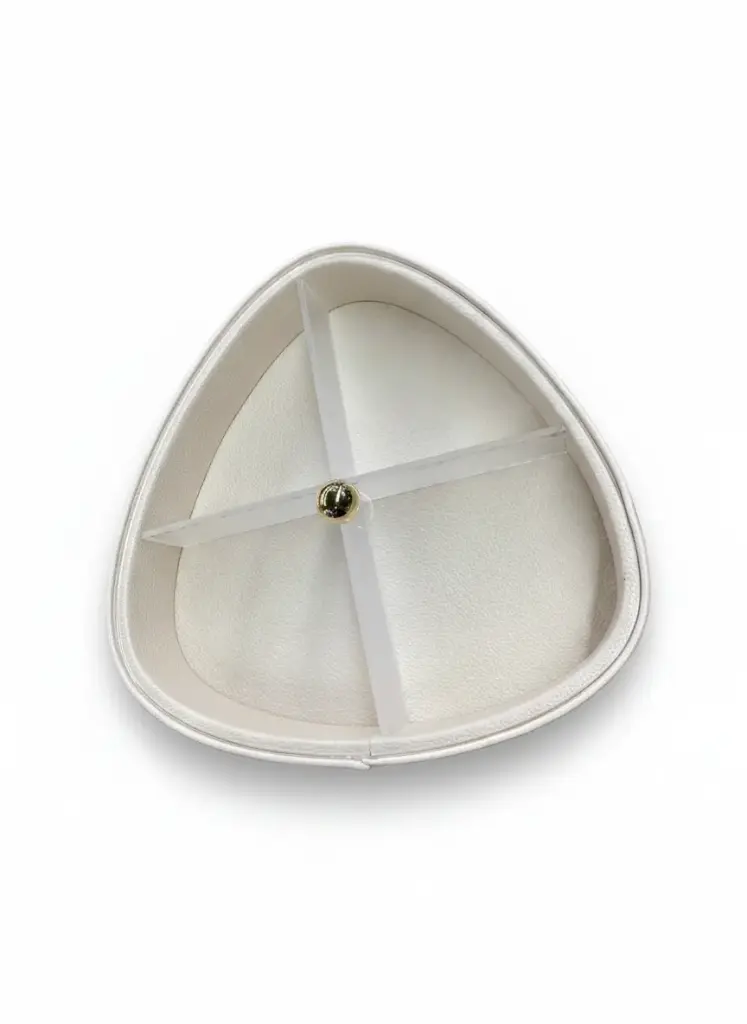 Boite goutte similicuir 36*36*6.5 cm