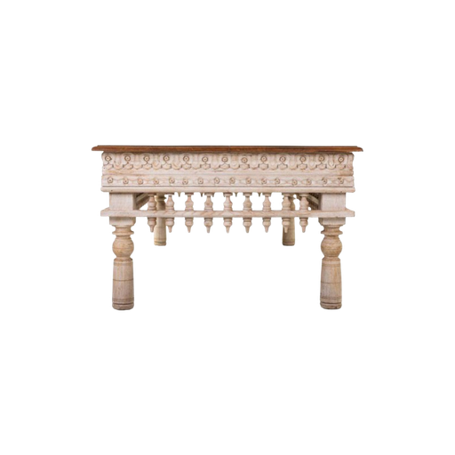 Wdn carved coffee table (table basse)