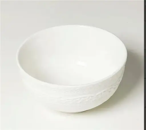 Bol en porcelaine blanche avec relief - 4964