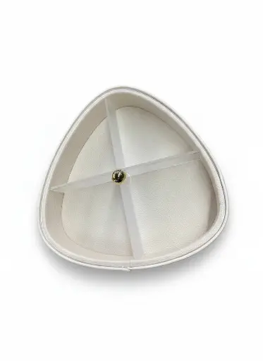 Boite similicuir 29*30*6.5 cm